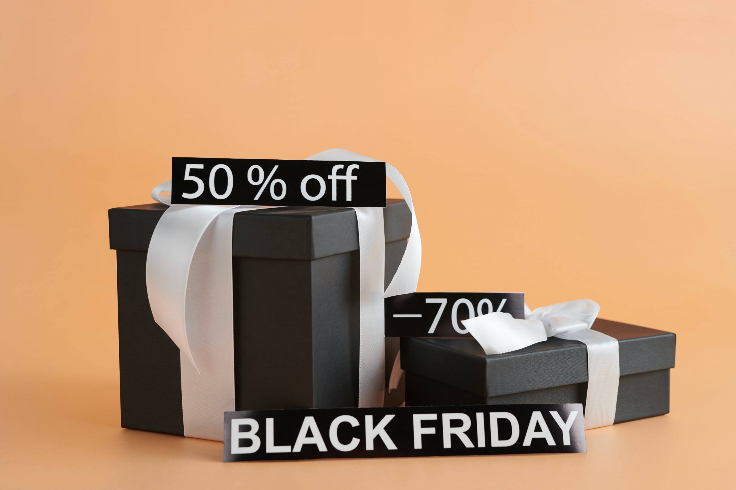 Black Friday 2 cadeaux noirs soldes